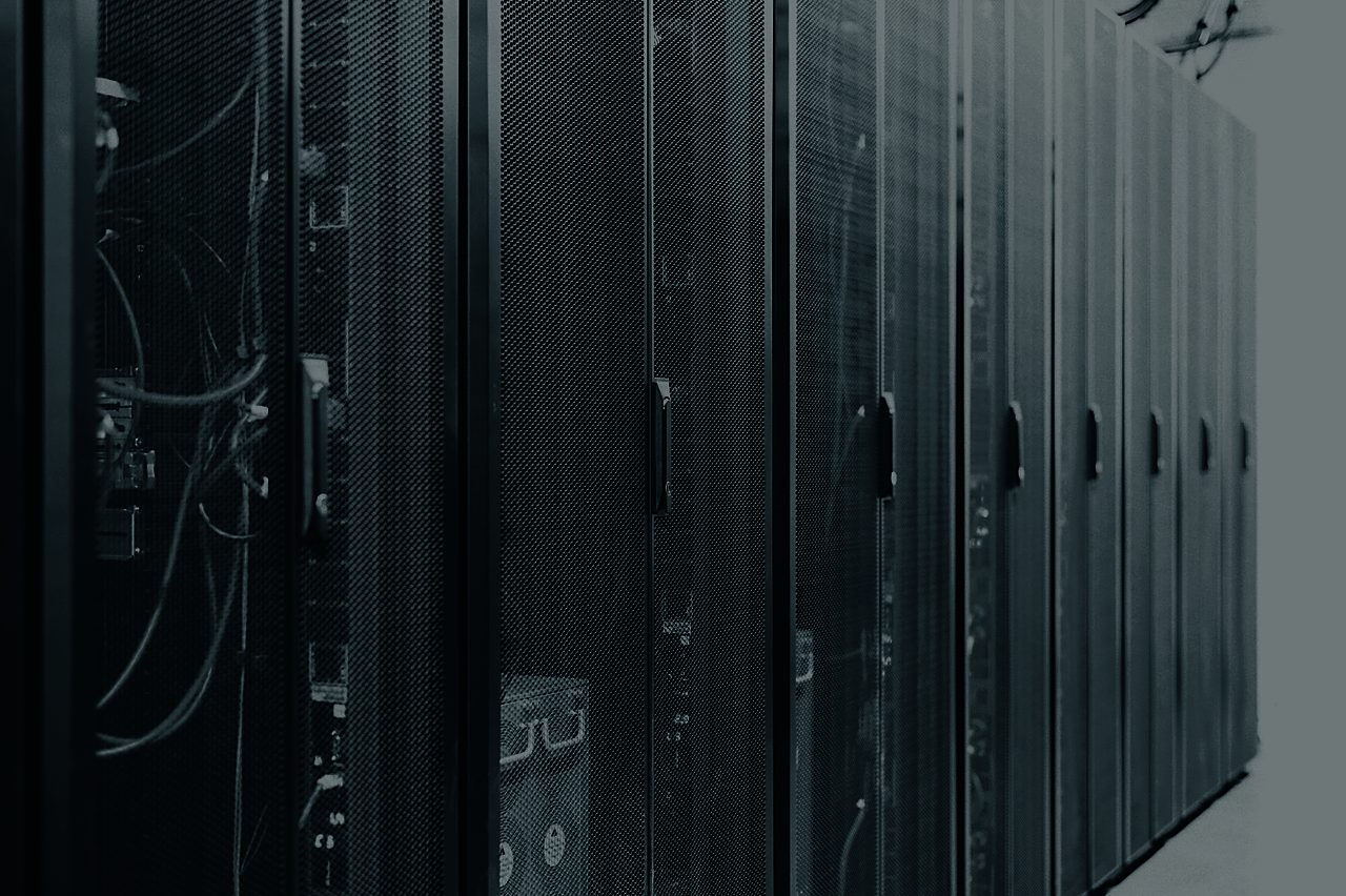 Server equipment for software integrations